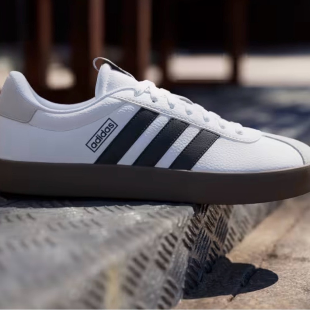 VL Court 3.0 Adidas Classic White and Black